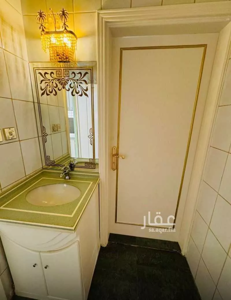 4 bedroom apartment in Al Sulaimaniyyah, Riyadh 9