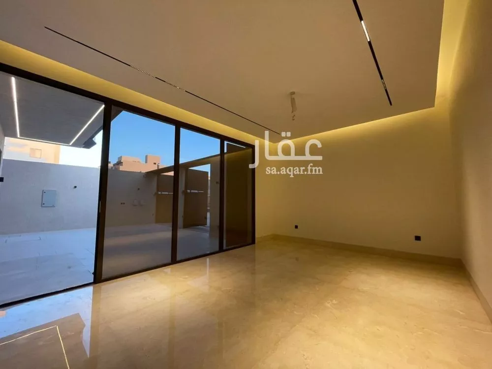 فيلا 5 غرف في العارض 5