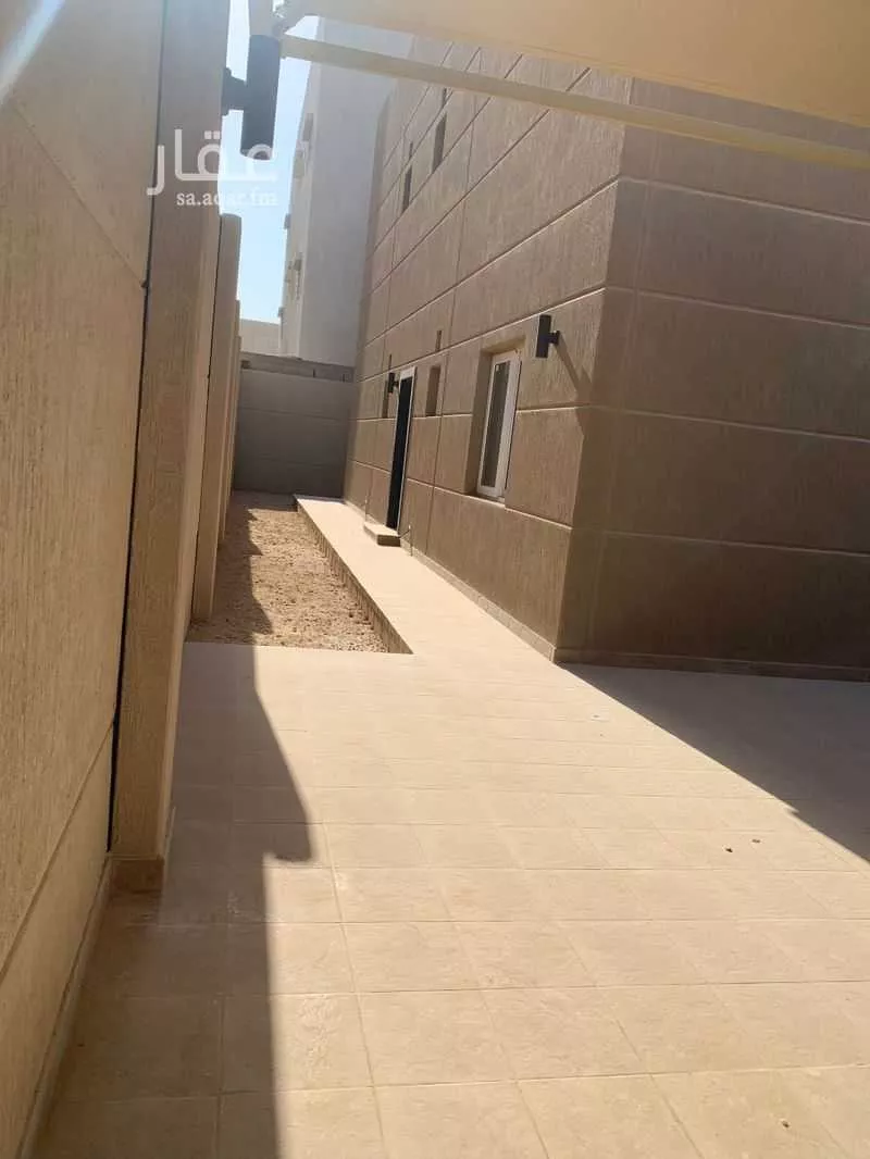 فيلا 5 غرف في الرياض 4