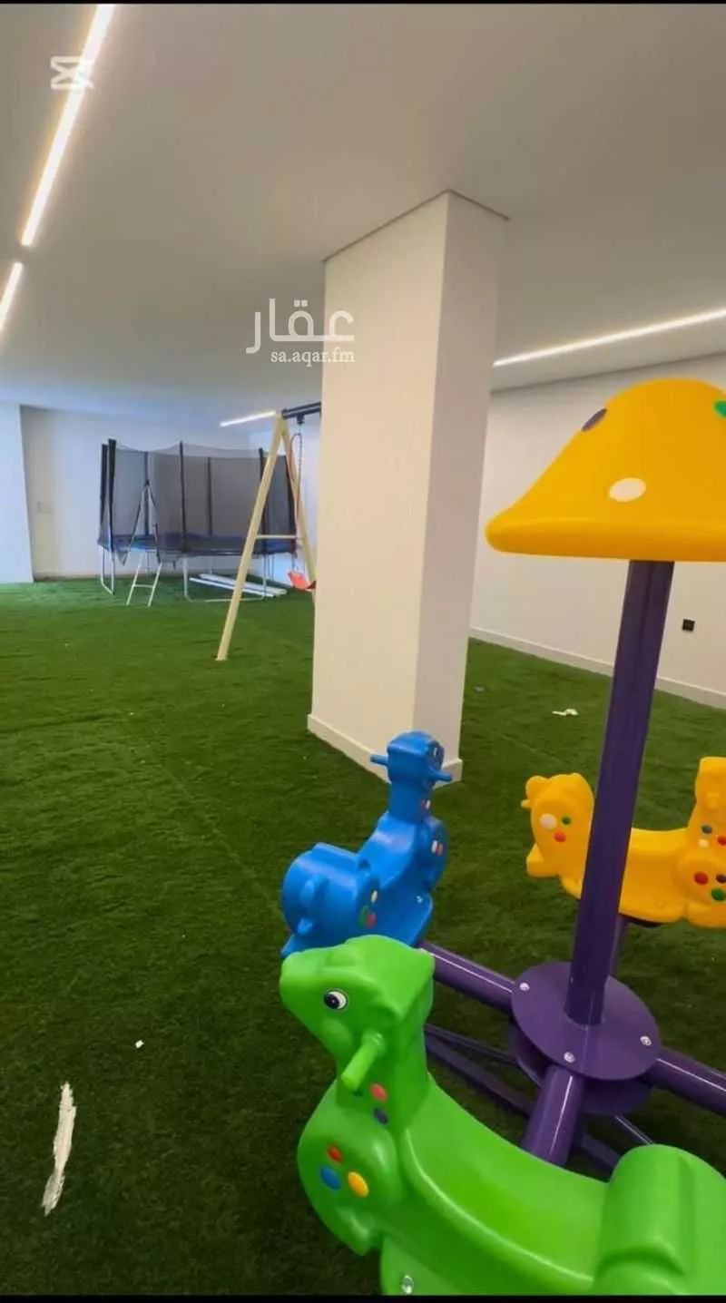 شقة 4 غرف في البحر 5