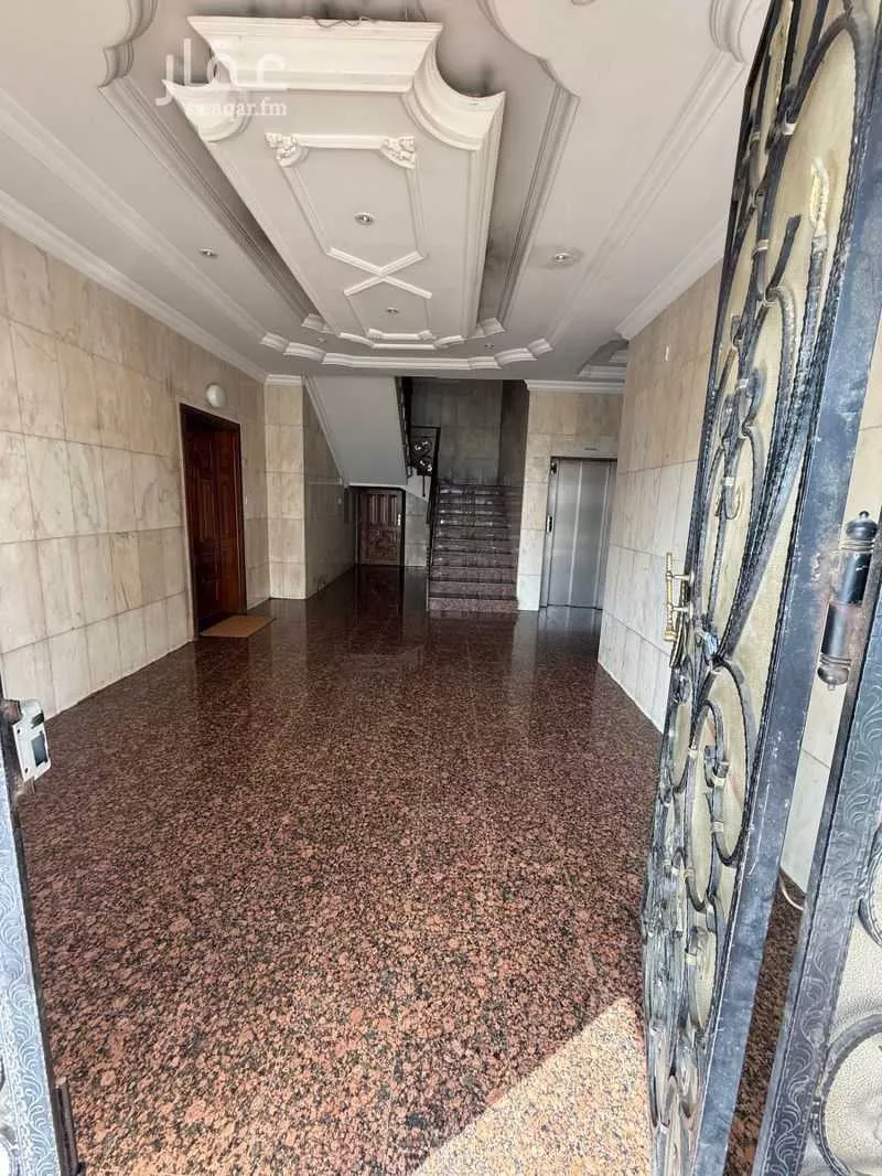 19 bedroom building in Al Aziziyah, Jeddah 6