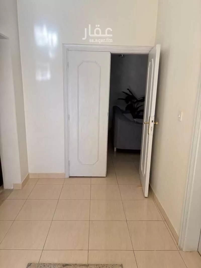 6 bedroom villa in Al Shifa 3