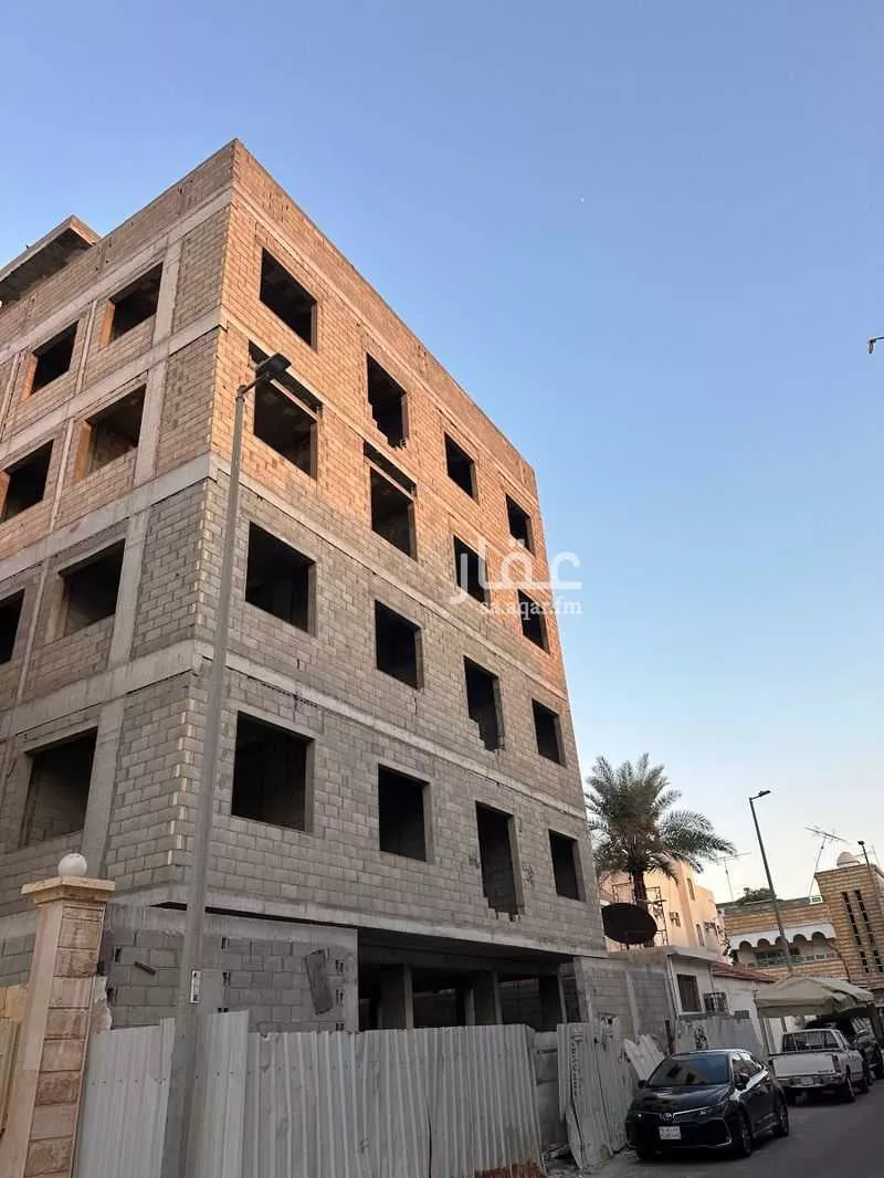 500 sqm building in Al Tubayshi 3