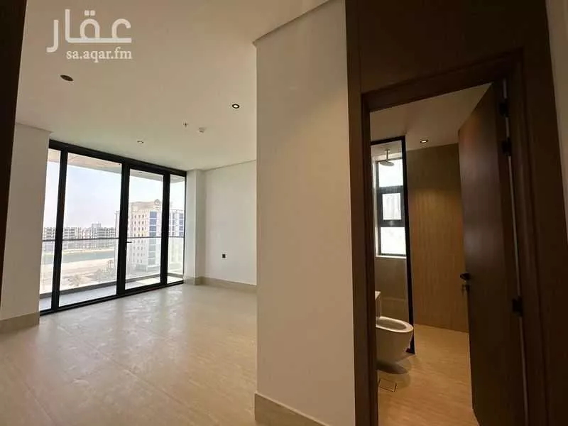 شقة 3 غرف في الخور 4