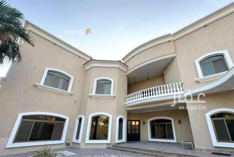 فيلا 8 غرف في الخزامى 1