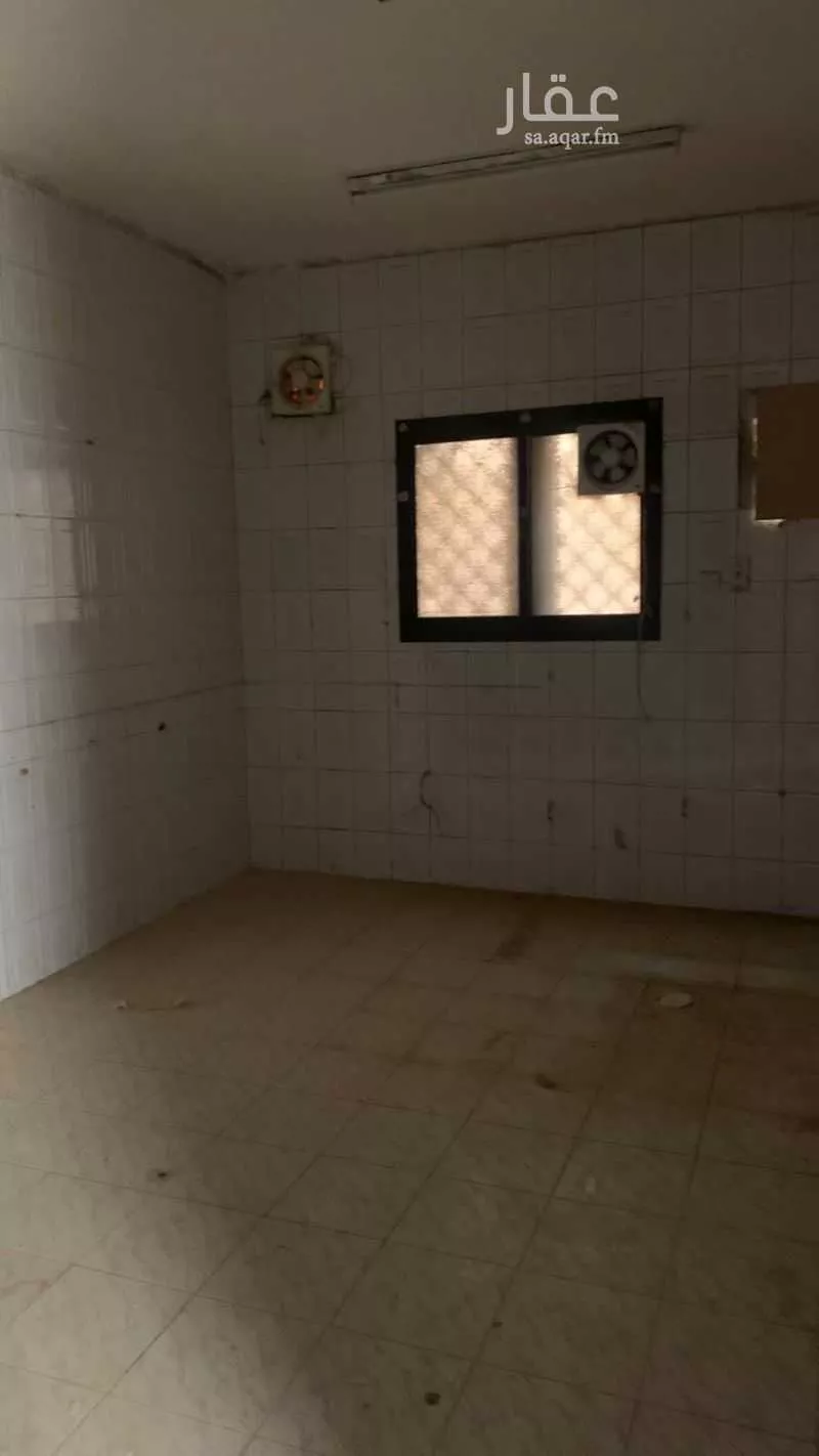 فيلا 6 غرف في العريجاء الغربية 4