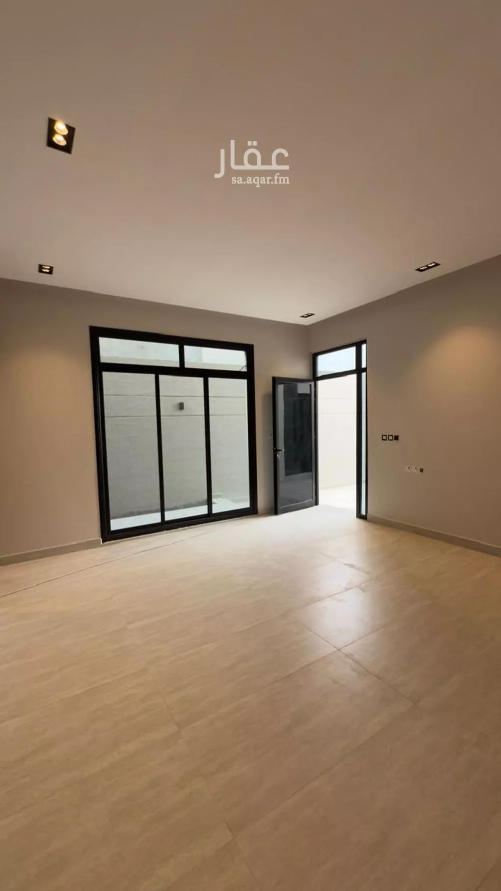 فيلا 5 غرف في الرمال 4