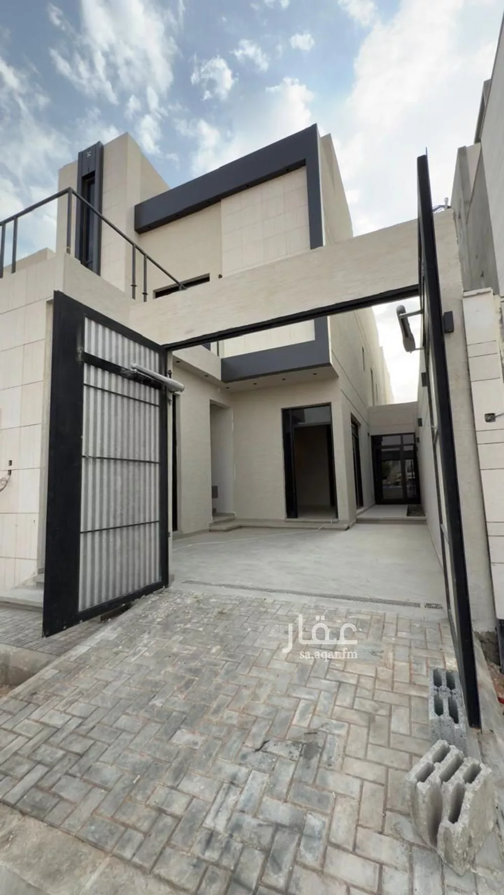 فيلا 5 غرف في الرمال 2