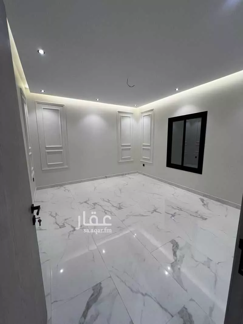 شقة 4 غرف في طيبة 2