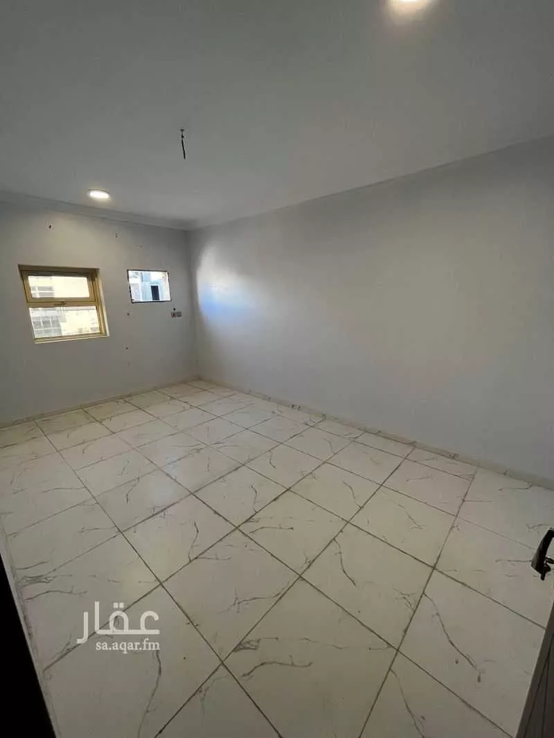 3 bedroom apartment in Al Rawabi, Madinah 4
