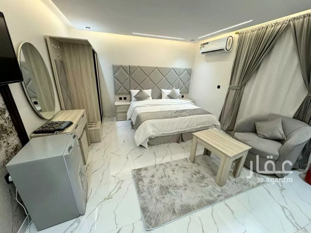 شقة 1 غرف في العليا 4