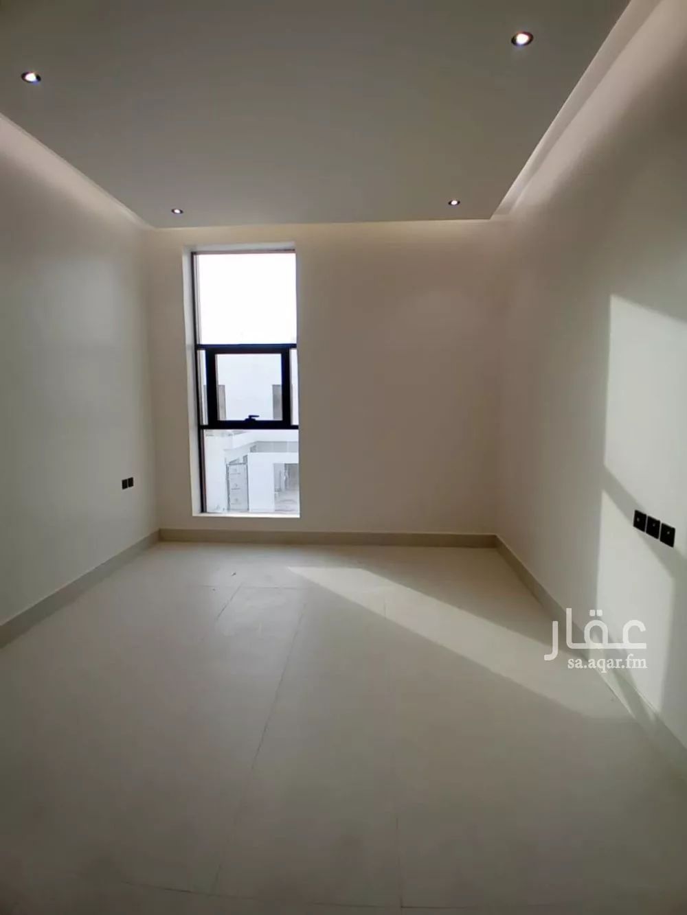 فيلا 6 غرف في الجنادرية 3