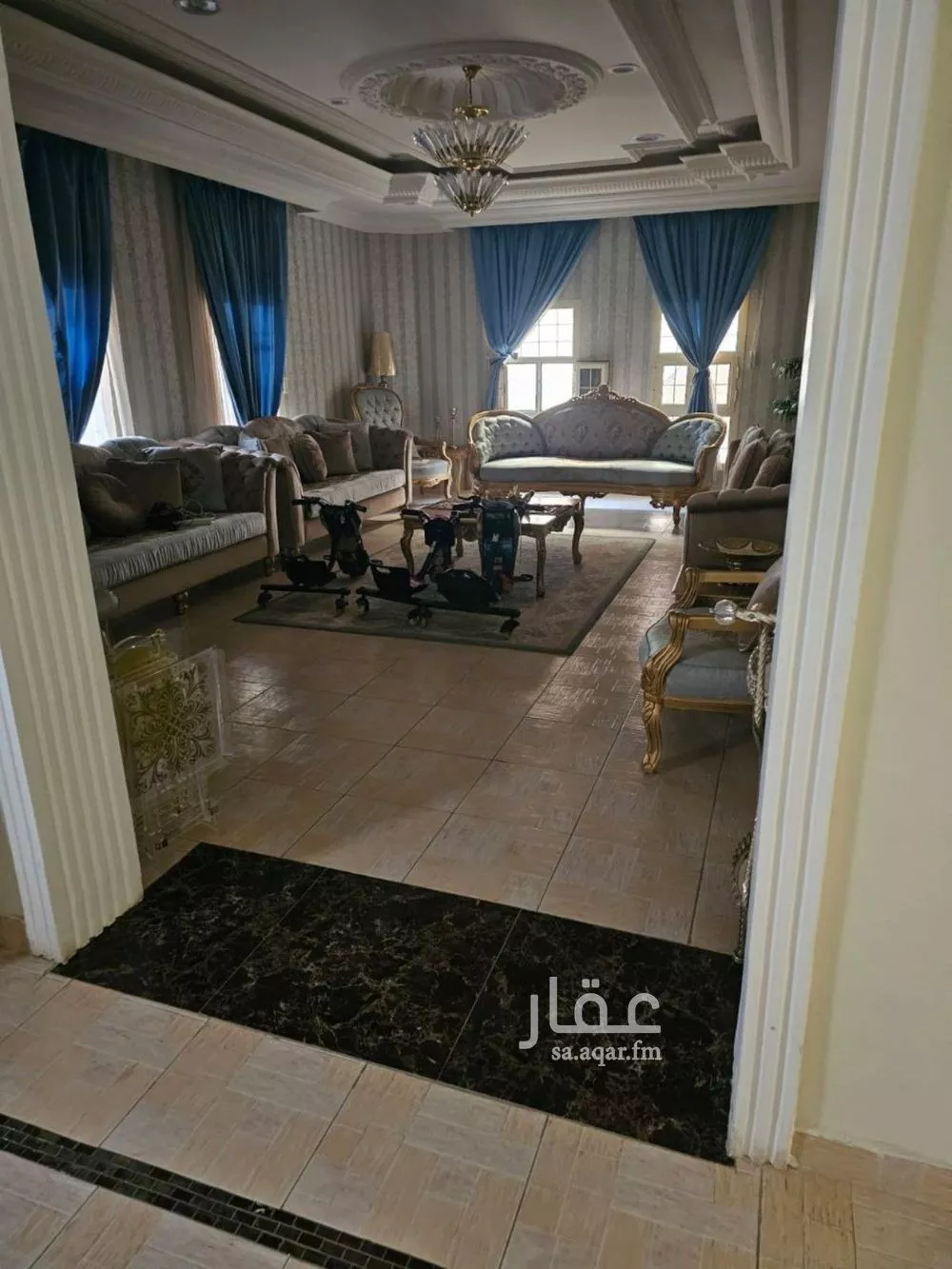 فيلا 8 غرف في الخليج 3