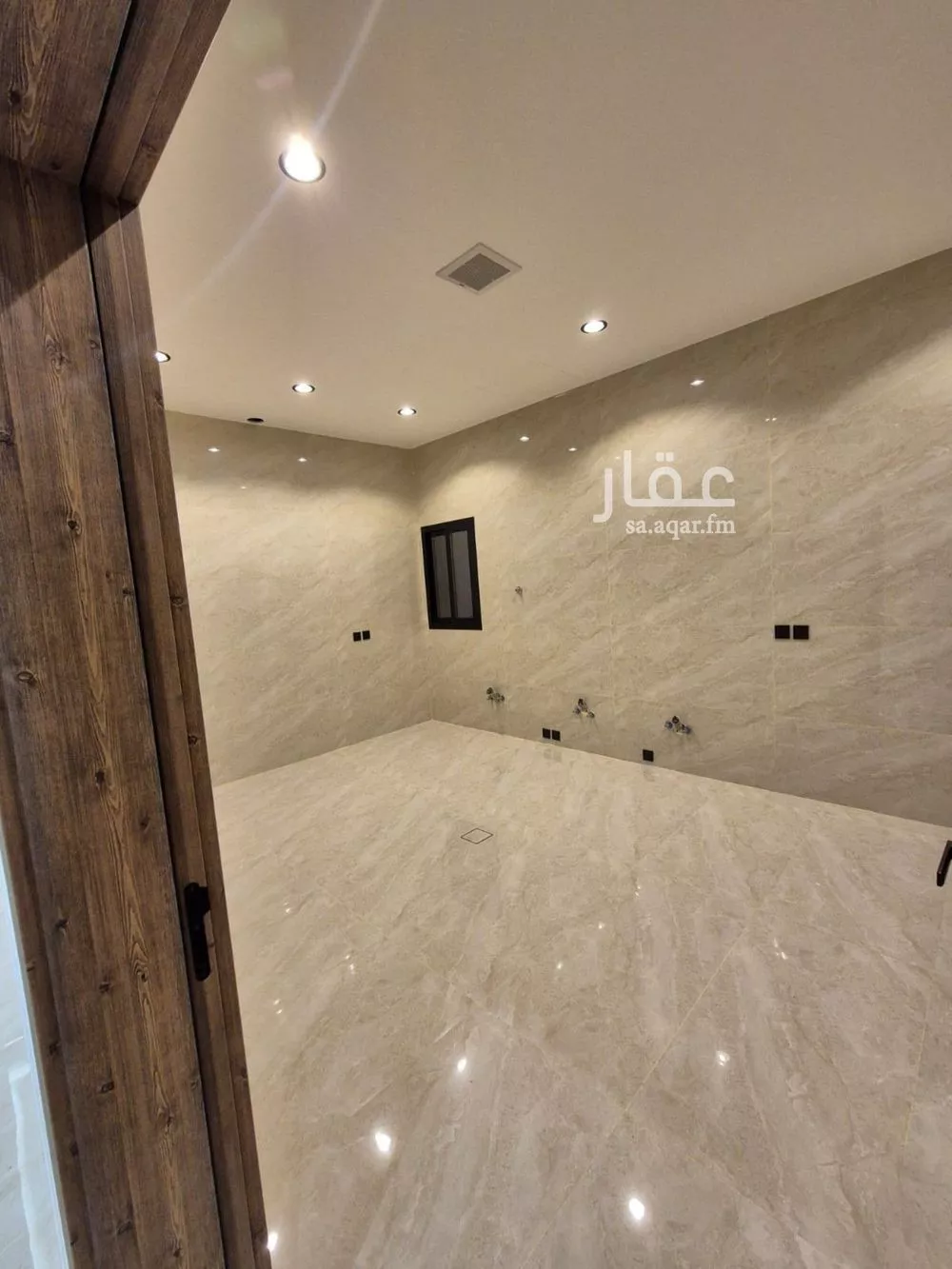 دور 3 غرف في العارض 4