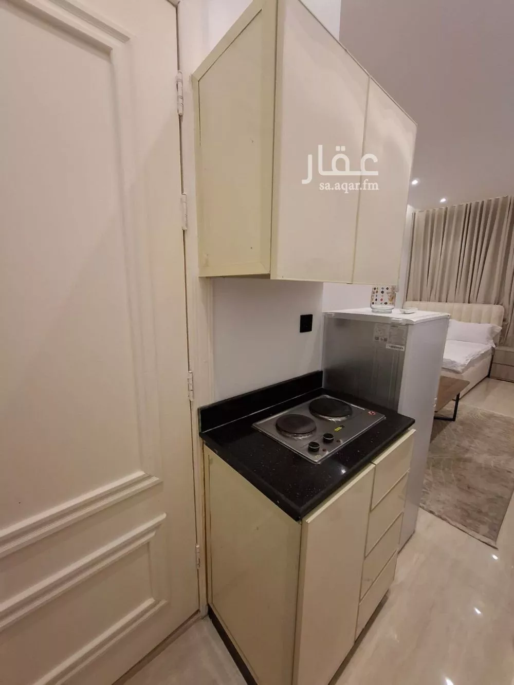 شقة 1 غرف في الملقا 2