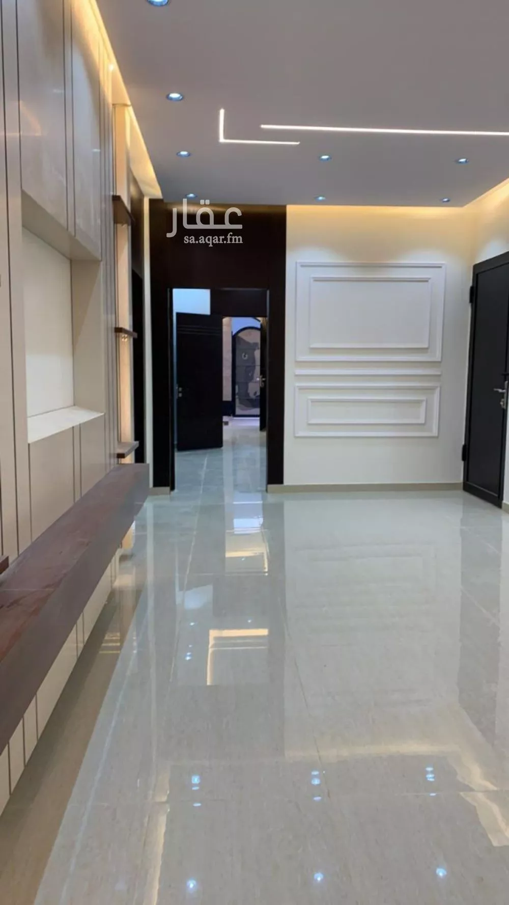 فيلا 5 غرف في الجنادرية 3