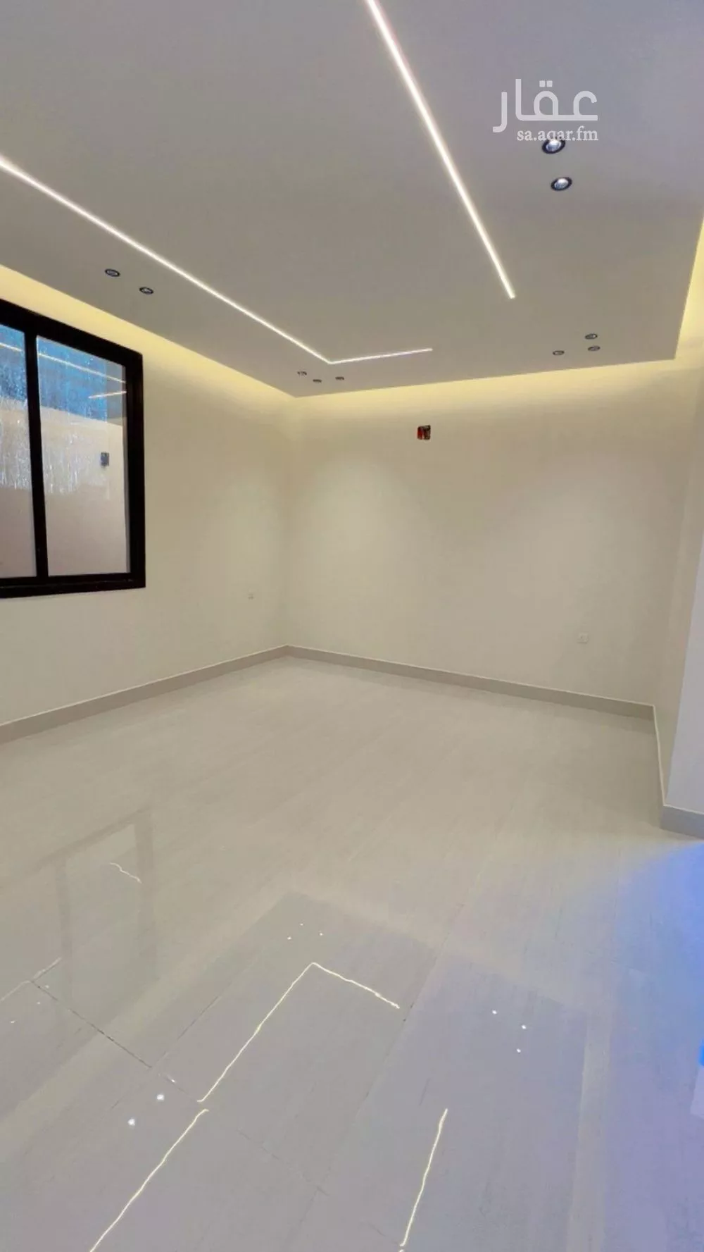 4 bedroom floor in Al Janadriyah 3