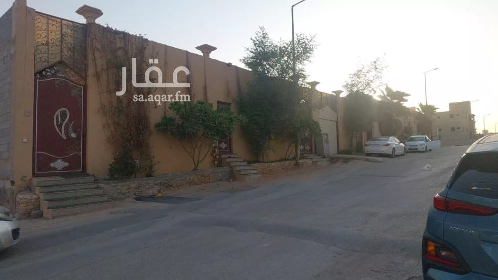 فيلا 9 غرف في النظيم 1