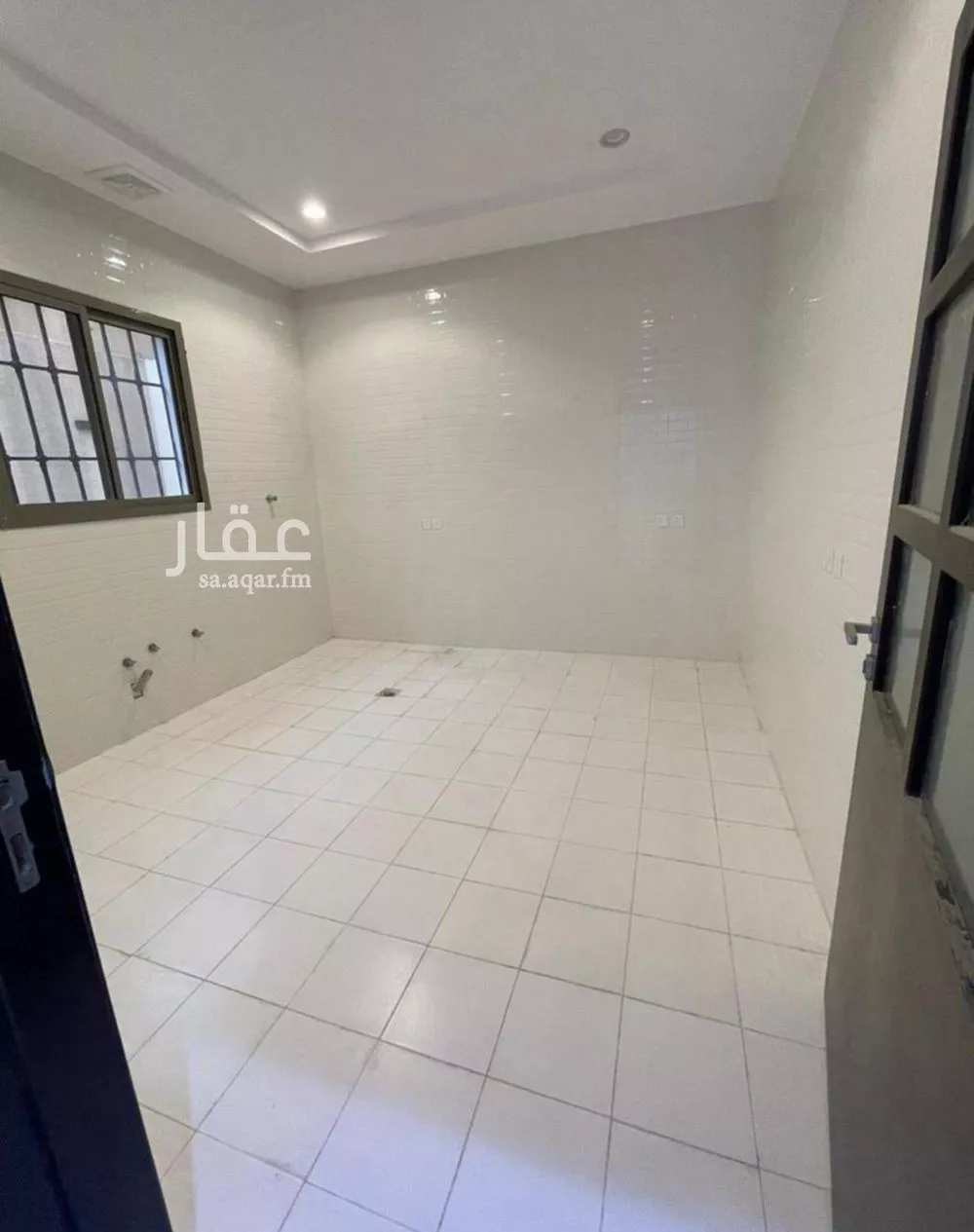 فيلا 5 غرف في طويق 4