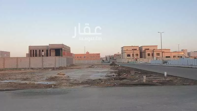 أرض 301 م² في الزمرد 3