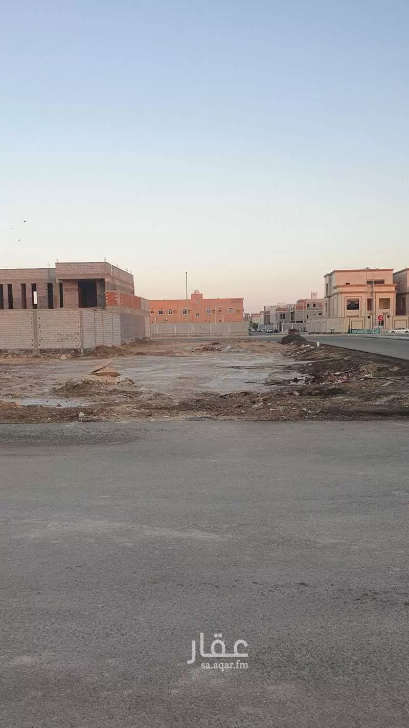 أرض 301 م² في الزمرد 5