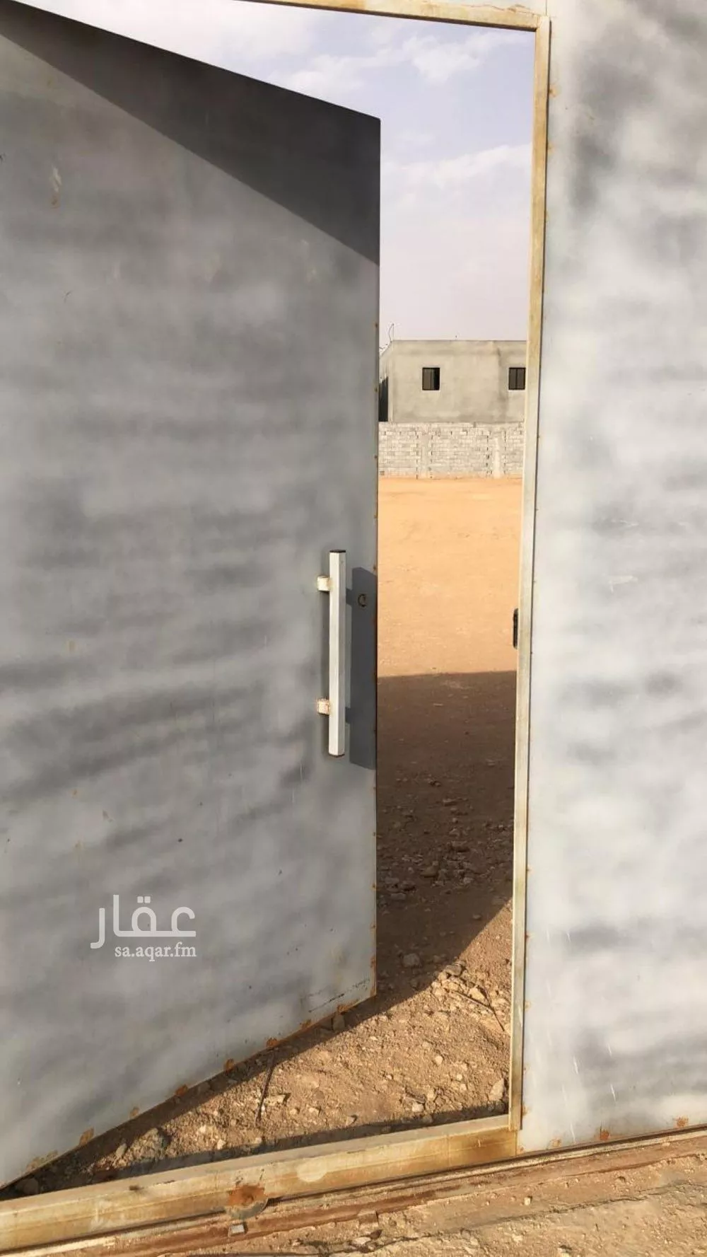 أرض 2267 م² في الرمال 2