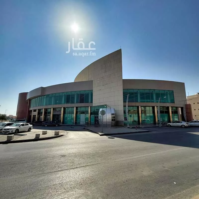 محل 5600 م² في الروابي 2