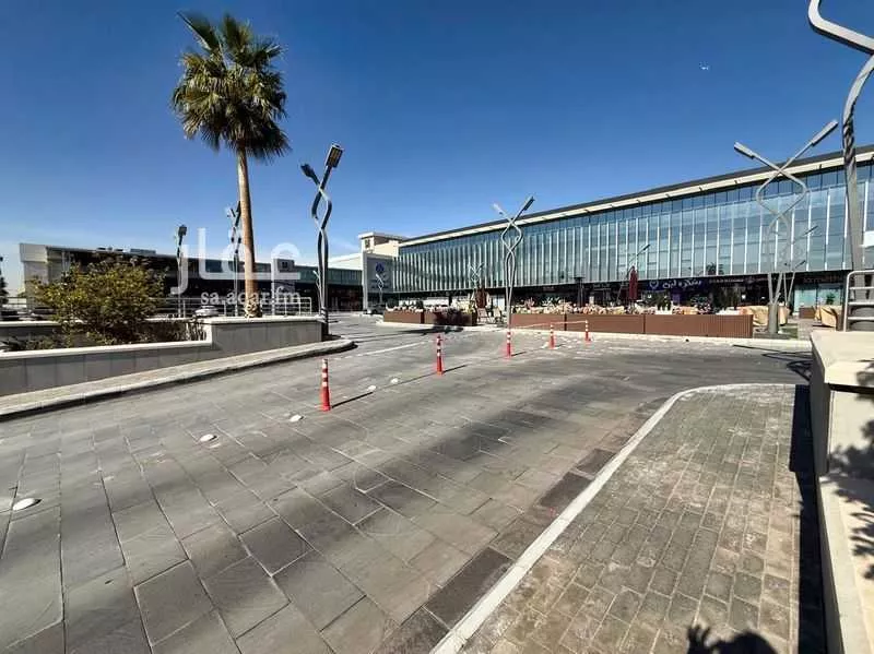 محل 120 م² في الربوة 1