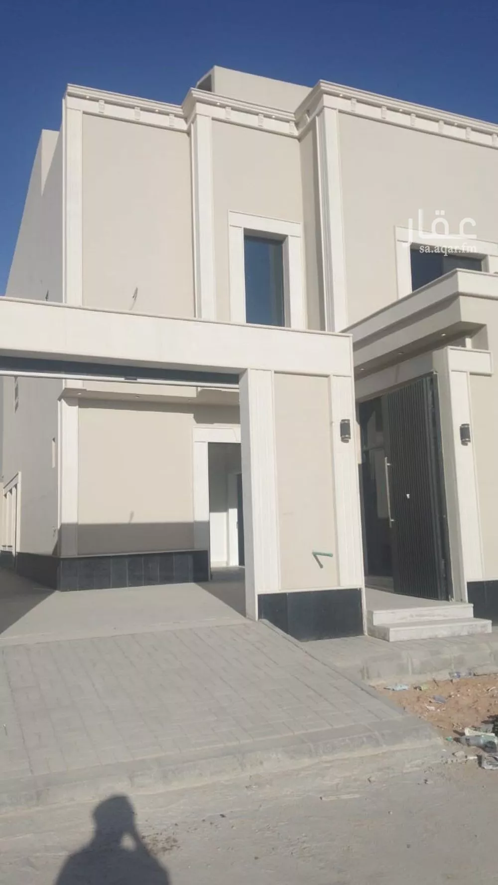 8 bedroom villa in Al Janadriyah