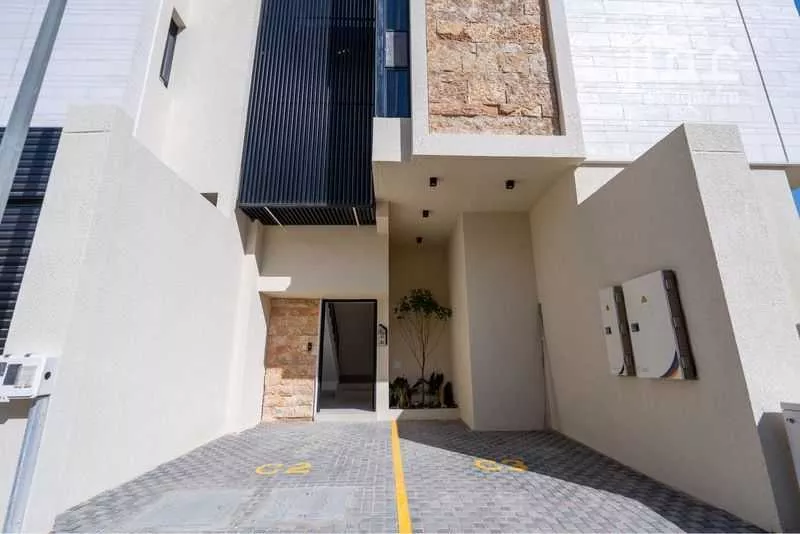 دور 3 غرف في العليا 3