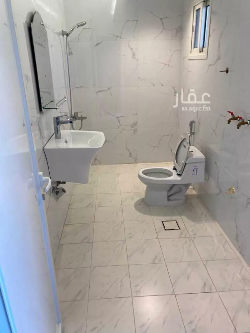 4 bedroom villa in Al Shiraa, Eastern Province 11