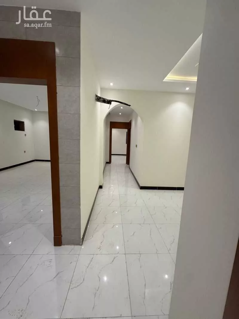 5 bedroom apartment in Ar Rayan, Jeddah 7