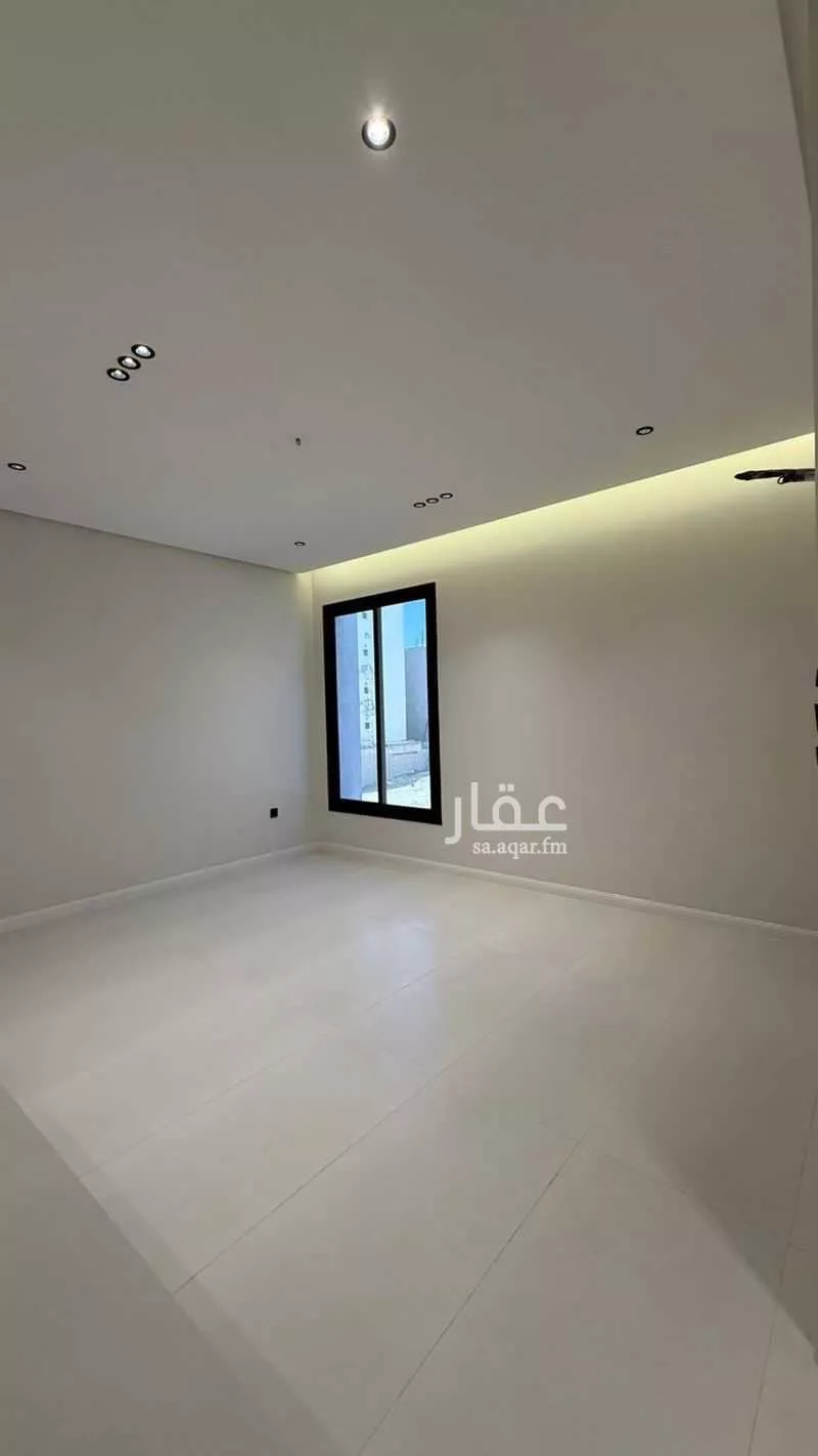 شقة 4 غرف في الريان 2