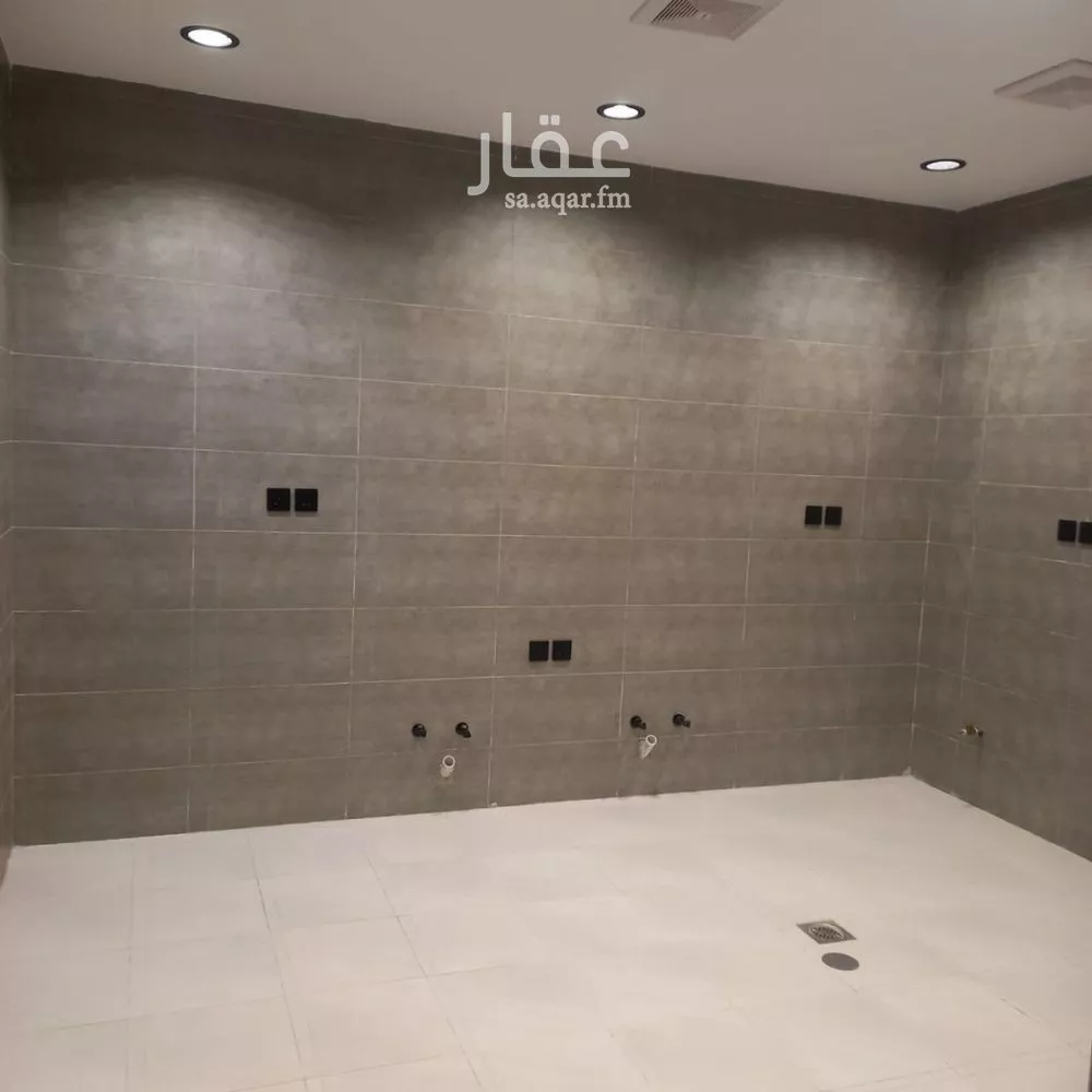 3 bedroom apartment in Al Zahra, Jeddah 10