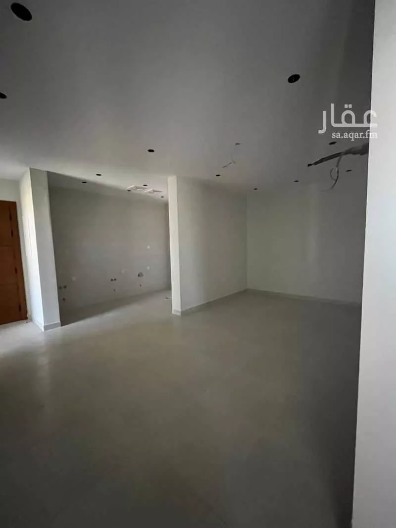 3 bedroom apartment in Al Marwa 1