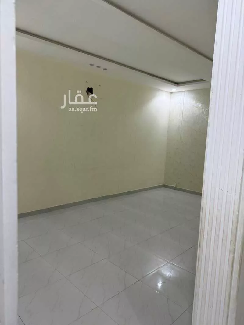 6 bedroom villa in Dhahrat Laban 5