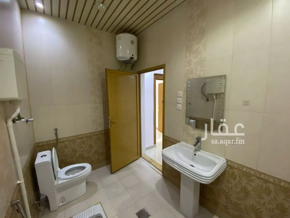 فيلا 5 غرف في الرمال 2