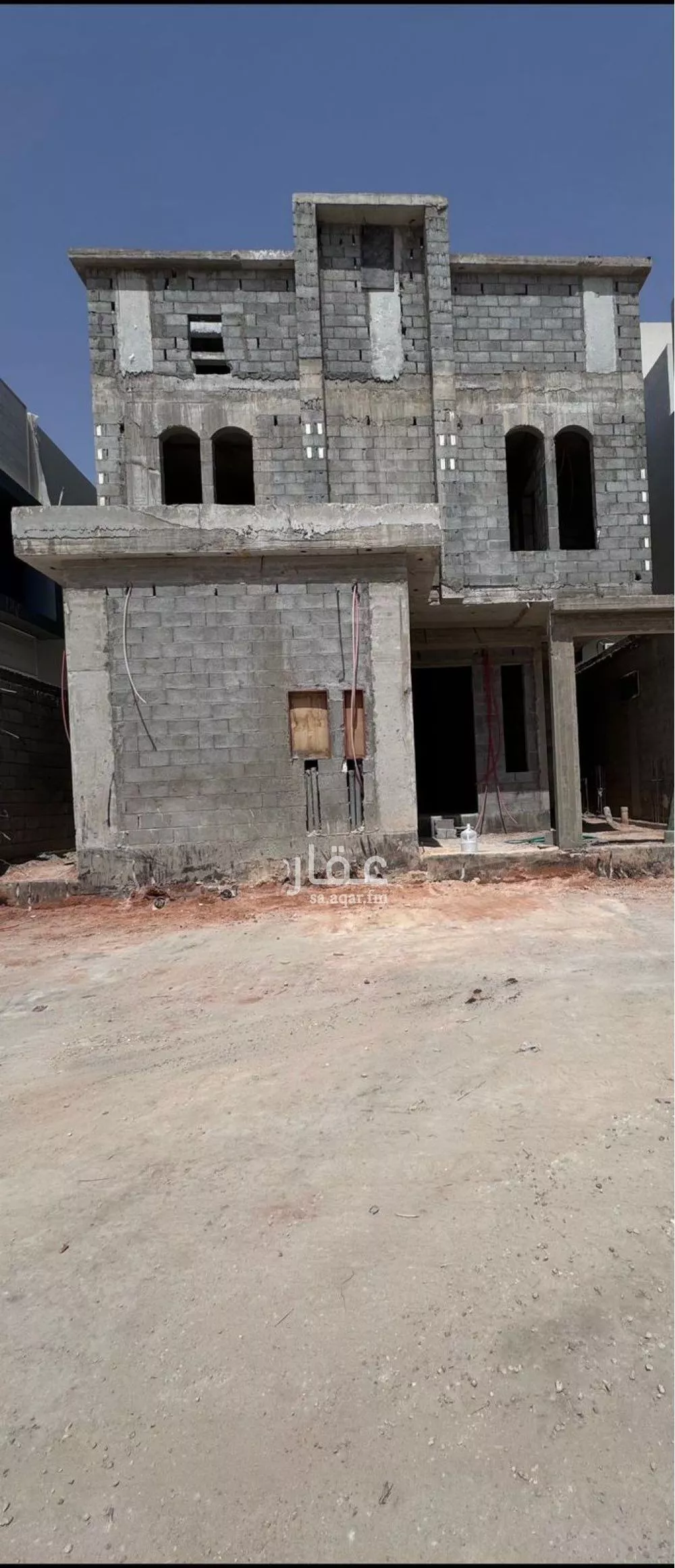 فيلا 5 غرف في الرمال