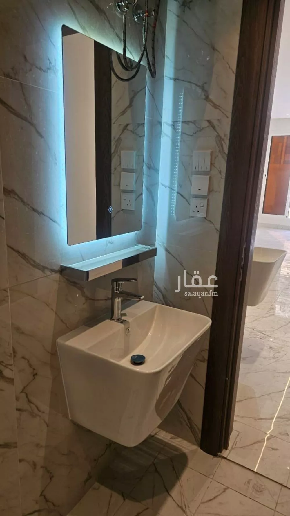 3 bedroom floor in Al Mahdiyyah 1