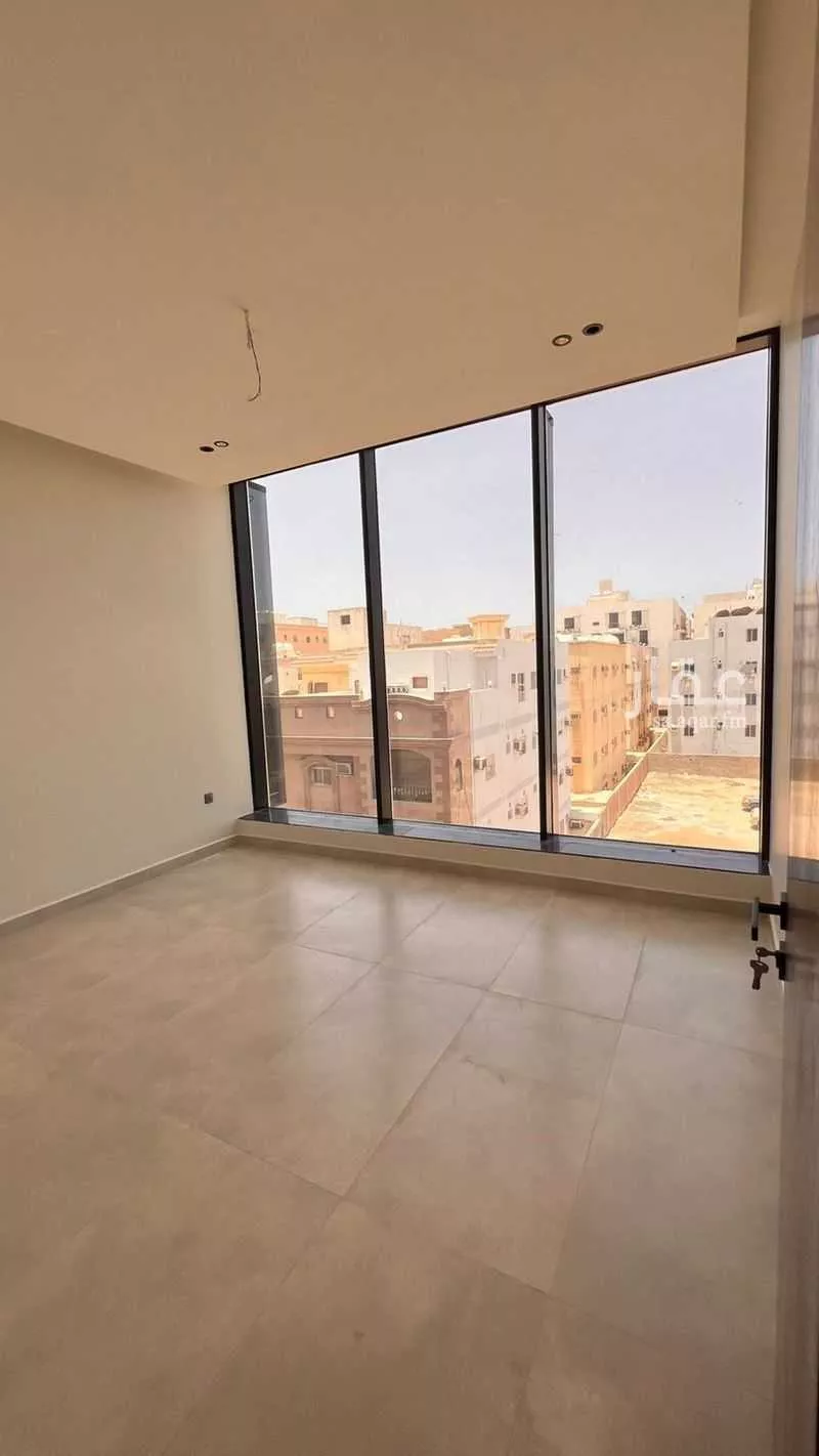 شقة 4 غرف في الزهراء 1