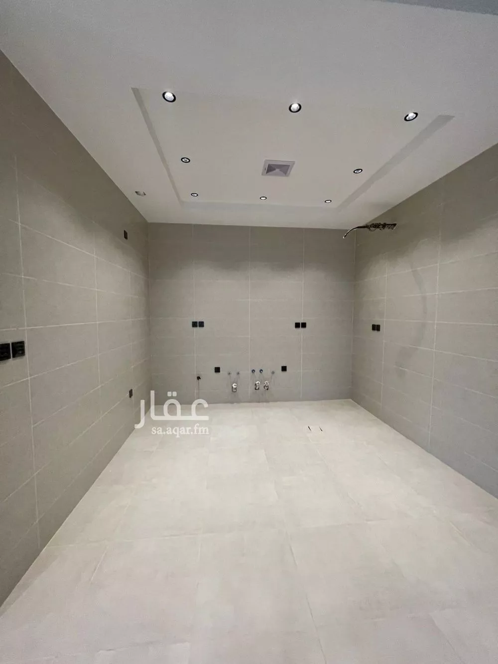 شقة 5 غرف في النعيم 4