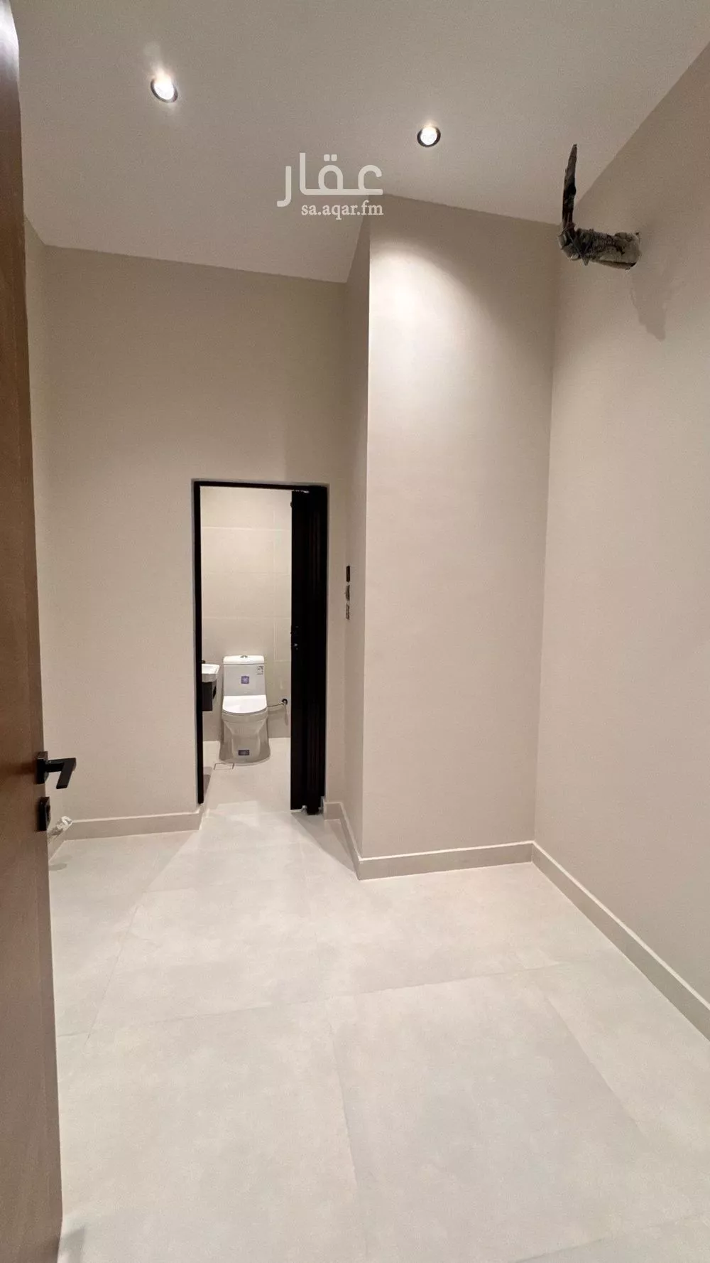 6 bedroom apartment in Al Rawdah 3