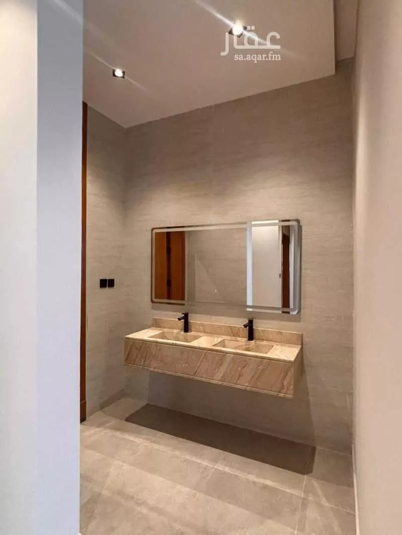 شقة 6 غرف في السلامة 4