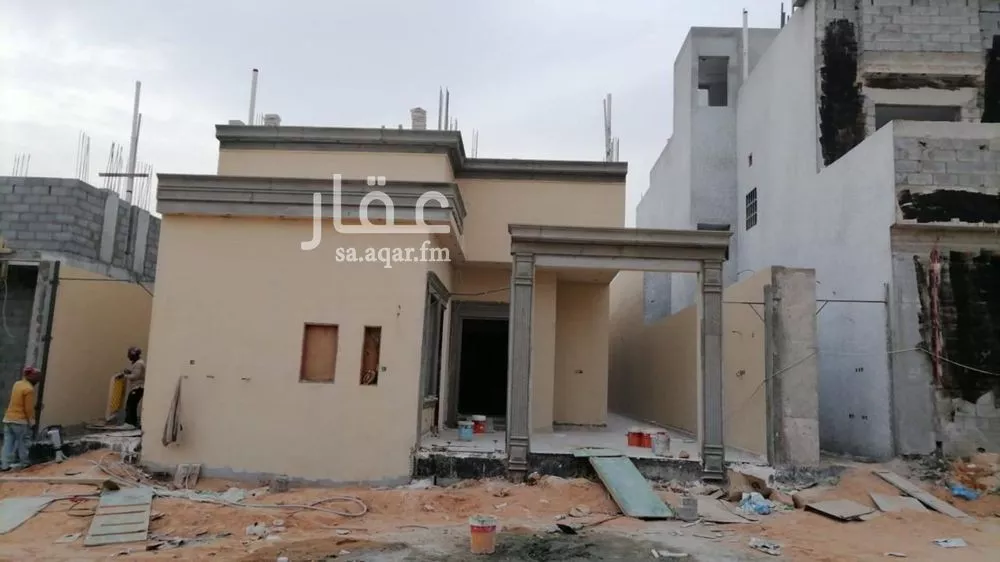 فيلا 5 غرف في النظيم 3