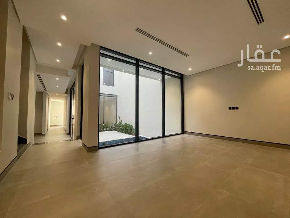 فيلا 5 غرف في النرجس 4