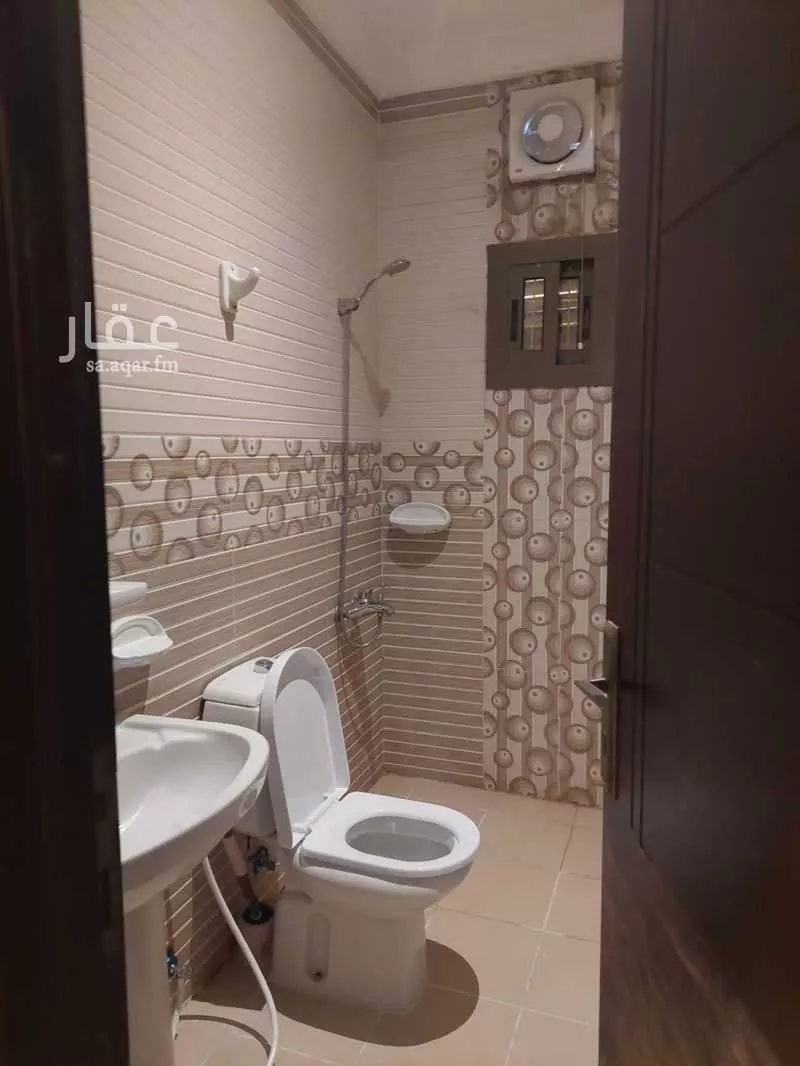 2 bedroom apartment in Mishrifah, Jeddah 8