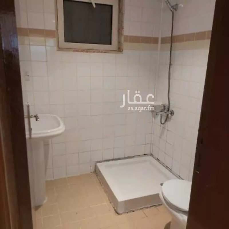 شقة 2 غرف في الشرفية، جدة 13