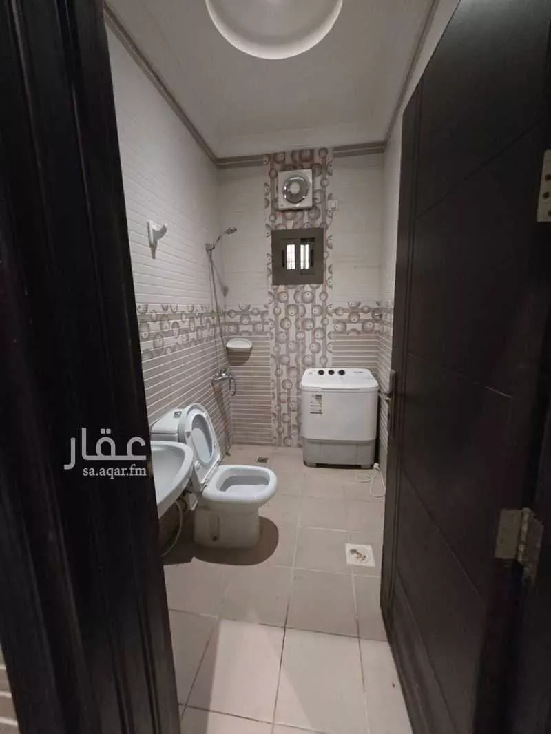 2 bedroom apartment in Mishrifah, Jeddah 7