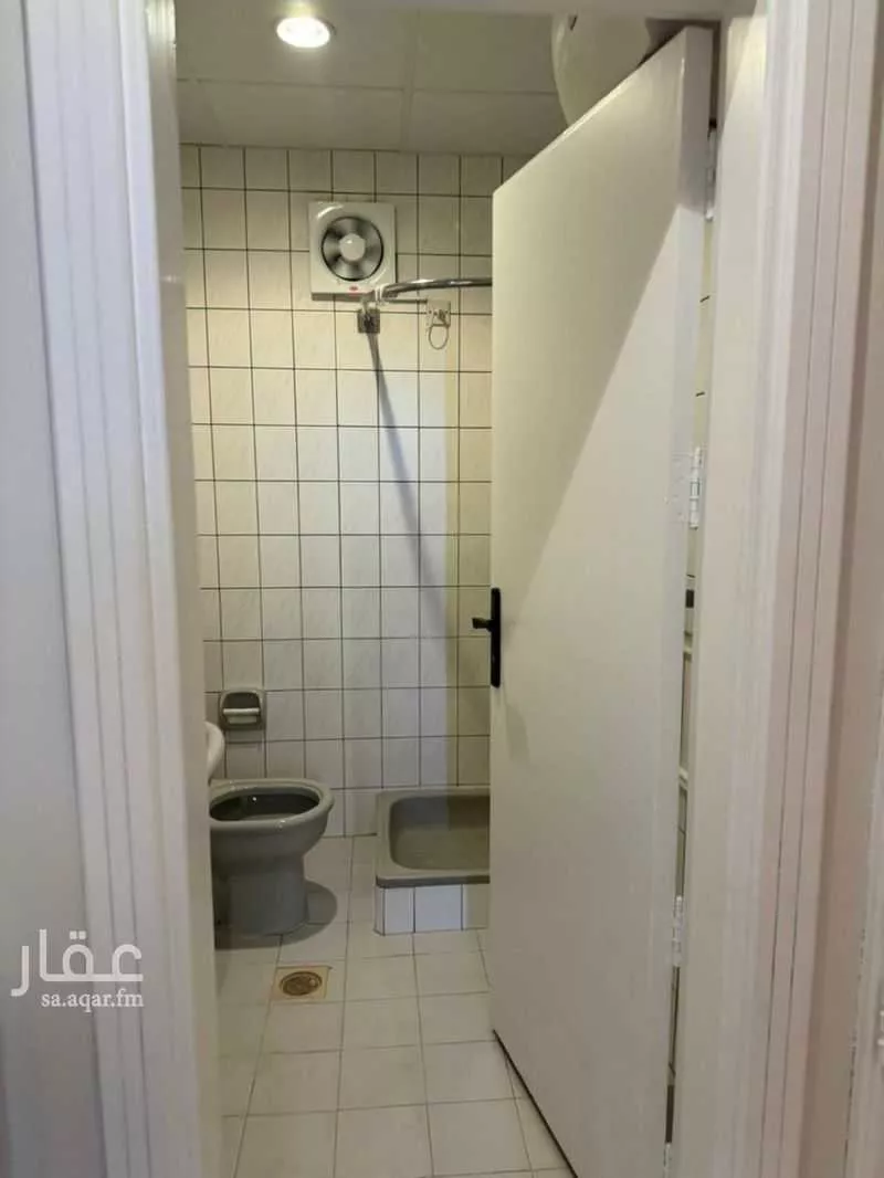 2 bedroom apartment in Al Safa, Jeddah 8