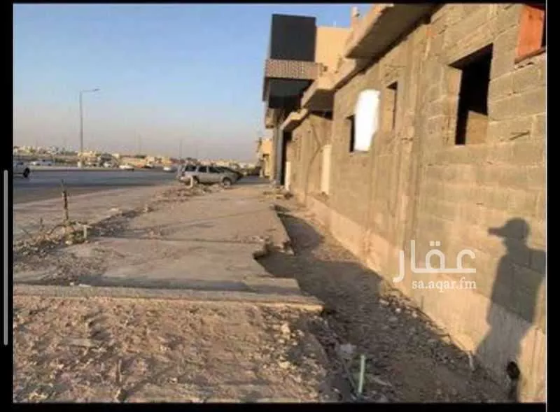 930 sqm land in Badr 5